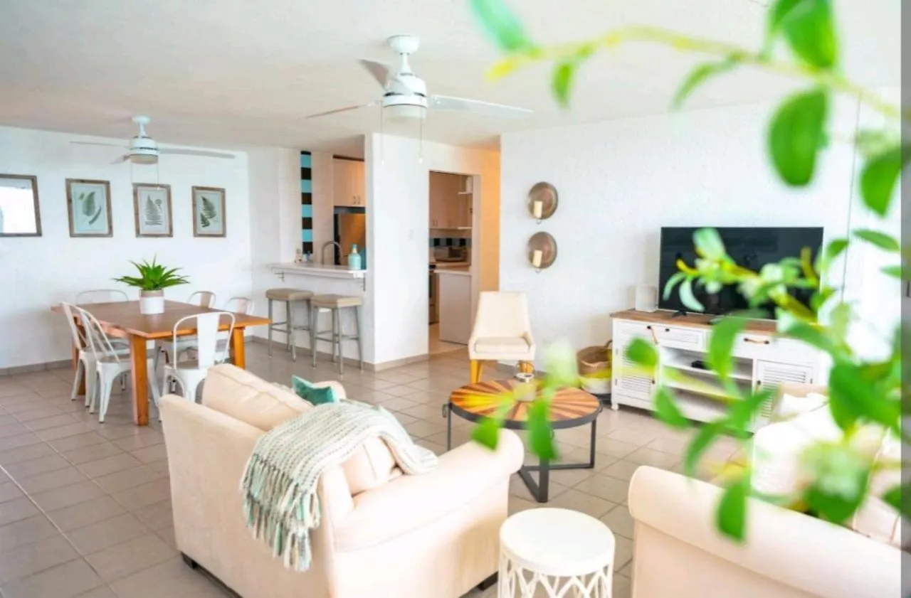 East Island Resorts Fajardo Villa